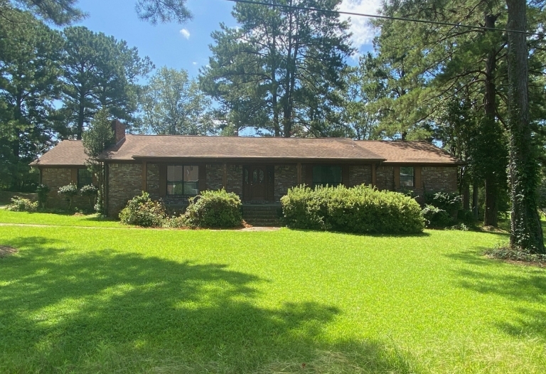 203 Pacific Avenue York, Alabama 35470