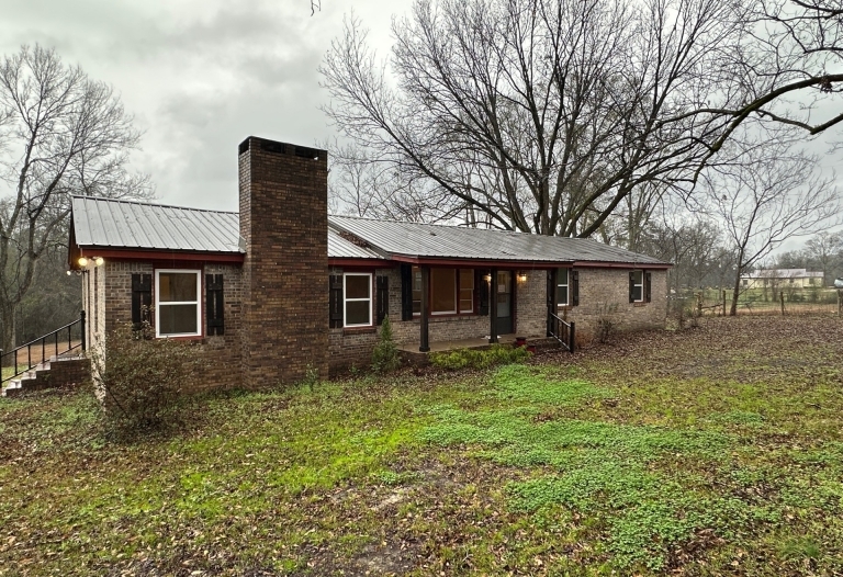 2285 Sumter 21 Livinston, AL 35470